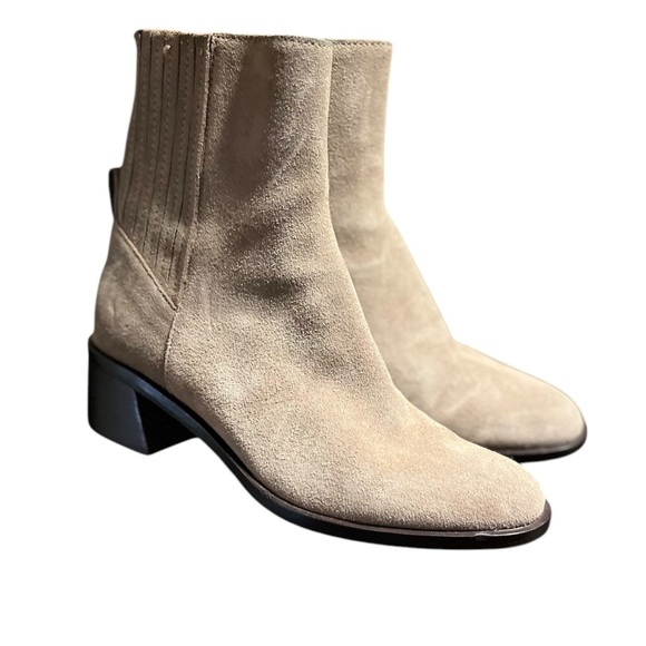 Dolce Vita Linny H2O Boots - Picture 2 of 9